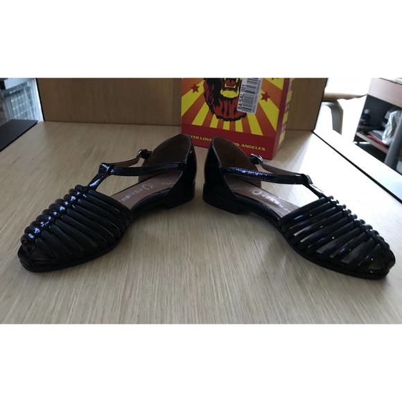 Jeffrey Campbell Flats Black Ankle Strap Size 6.5 - Picture 6 of 7